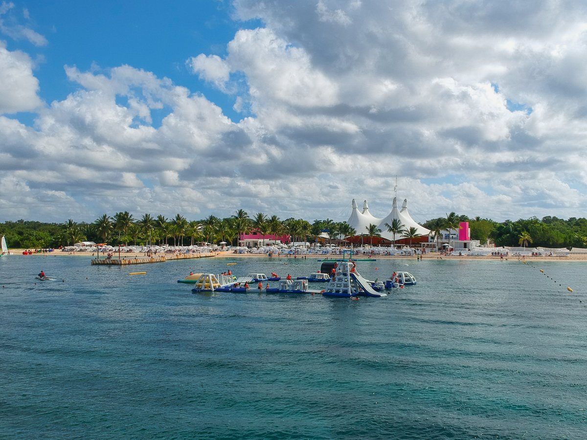 PlayaMiaBeach's tweet photo. What a beautiful view! 😍🥰
.
.
.
.
#islacozumel #cozumel #mexico #turismo #playa #clubdeplaya https://t.co/5VBlfGF6QG