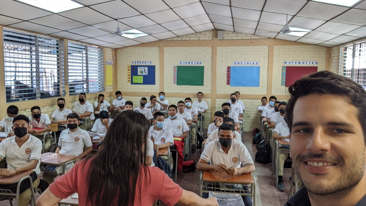 2 Teach BTC tweet media