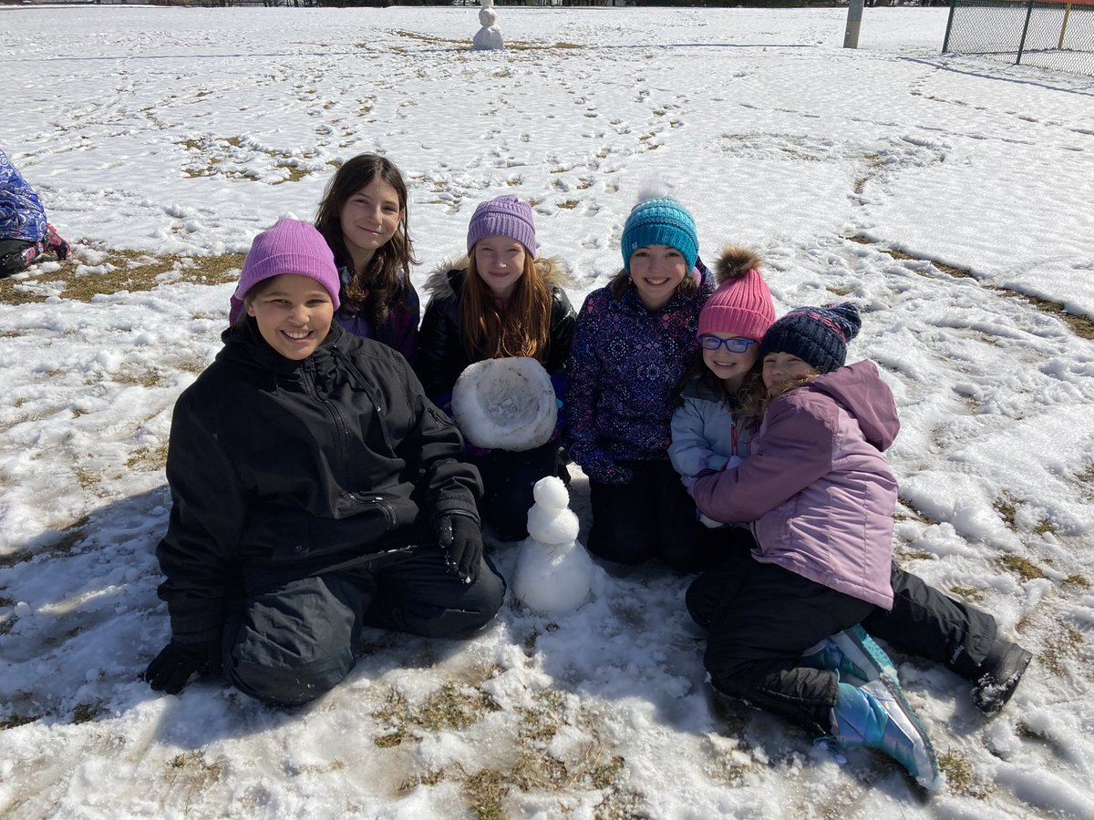 Sunny skies and snow on the ground during recess. It doesn’t get any better than this!