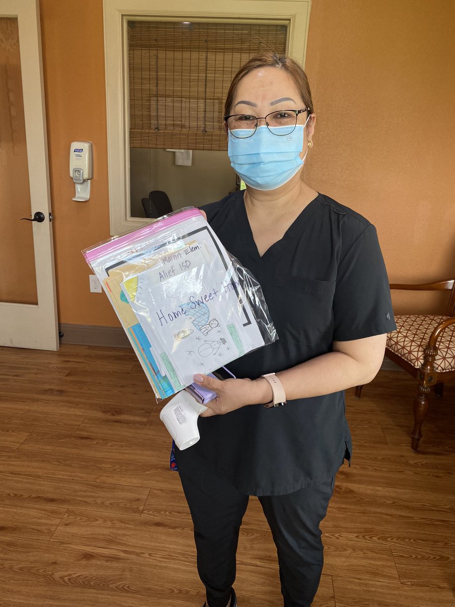 CounselorMDS's tweet photo. The nursing home residents of Home Sweet Home and Focused Care at Beechnut received greeting cards from students @Martin_Mustangs.  What a wonderful way to show kindness in our Alief community. @AliefCounseling https://t.co/kqzzORmt8R