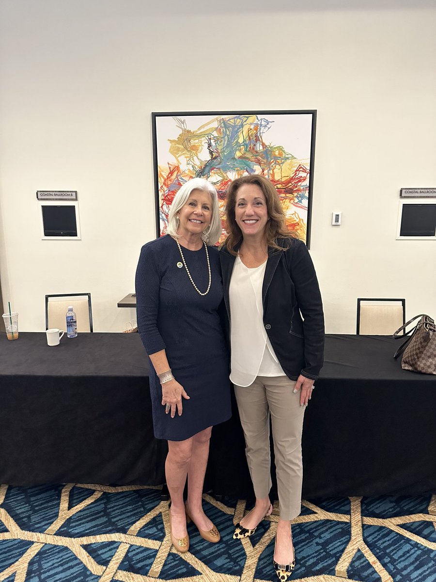 LibertyPartners's tweet photo. Congrats to our Vice President Tim Parson on being sworn in to serve on the @chamberofwalton Board of Directors! Today’s meeting included businesses and elected officials in Walton County and beyond. @TLPres2032 @JenniferJGreen #flapol @JimmyPatronis @ShaneAbbottFL https://t.co/2tuSq3FBHa