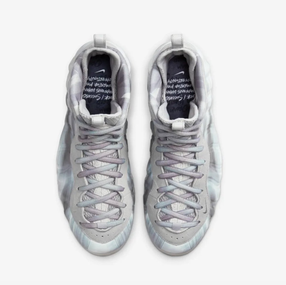Heskicks tweet media