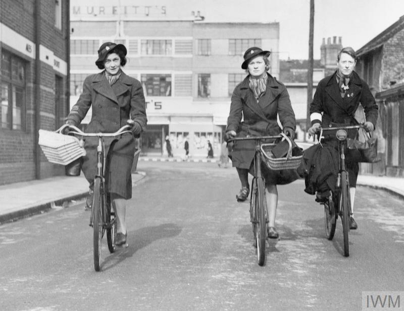 Very very happy to be kicking off #WomensHistoryMonth by sharing a new piece of writing from me. 'Rethinking Wartime Citizenship through the Women's Voluntary Services' For @I_W_M & @iwm_network. iwm.org.uk/blog/partnersh… Image: IWM HU 63821.