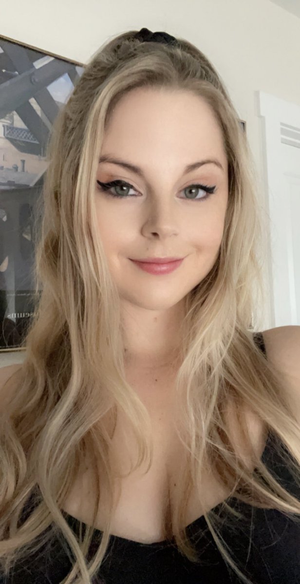 Ashley tweet media
