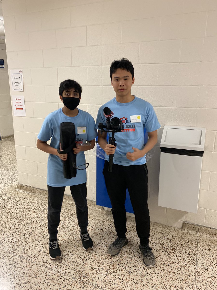 MsHendrix5's tweet photo. Ss are working hard at Halton Skills today! We are so proud of our teams and their cooperation and problem solving skills! @jcpshdsb #Haltonskills https://t.co/Q5llZ4pwoi