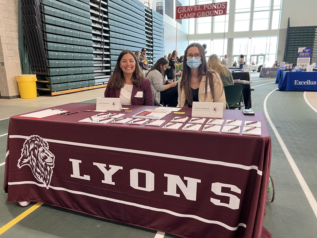Ready to meet some possible candidates at a job fair <a href="/U_SUNYBrockport/">UCampus Brockport</a> with @Mrs_KRHenderson! #lypride