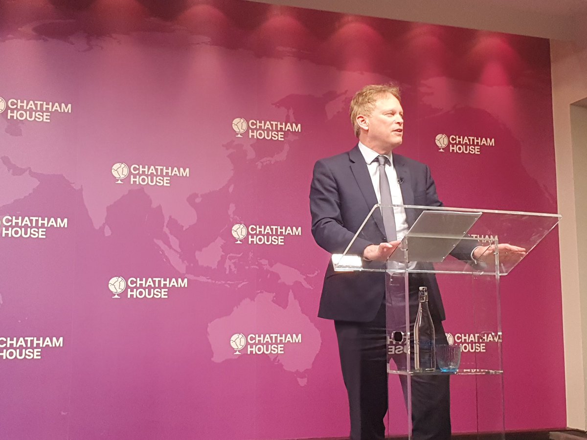 Moving into a Q&amp;A with <a href="/grantshapps/">Rt Hon Sir Grant Shapps</a> at <a href="/ChathamHouse/">Chatham House</a> in which he says he wants to see a quarter of UK power coming from nuclear

#CHEvents