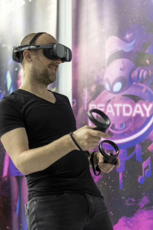 htcvive's tweet photo. #MWC23 Day 3 πΈ.
#VIVEXRElite #VIVERSE #HTCVIVE #VIVEMARS #VIVEORIGINALS #REIGNCORE #BEATDAY https://t.co/qJPAv4sC0e