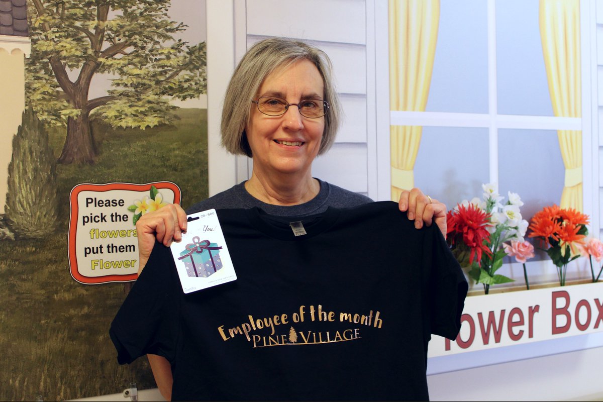 pinevillageks's tweet photo. Congrats to our February Employee of the Month: Lynette Allen!
Enjoy your shirt, gift card and special parking spot for the month of March!
#pvrocks #employeeofthemonth https://t.co/bQlISXuSzx