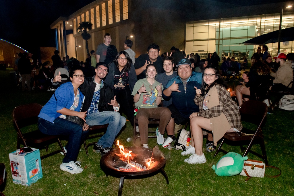 💚Fun stuff is coming up this spring... keep an eye out islanders💙⁠
⁠
#tamucc