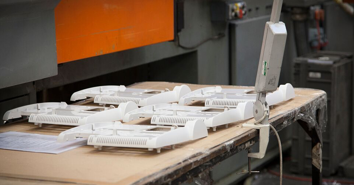 Sink marks are considered a sign of poor craftsmanship in injection moulding. 

Here's how you reduce them - bit.ly/2fhBs3e

#InjectionMoulding #Plastics #Engineering #UKmanufacturing #UKmfg