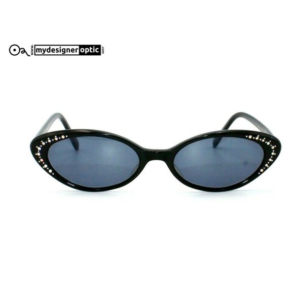 So good I had to share! Check out all the items I'm loving on <a href="/Poshmarkapp/">Poshmark</a> from <a href="/mydesigneroptic/">mydesigneroptic</a> #poshmark #fashion #style #shopmycloset #oliverpeoples: posh.mk/YYWRKd6ePxb
