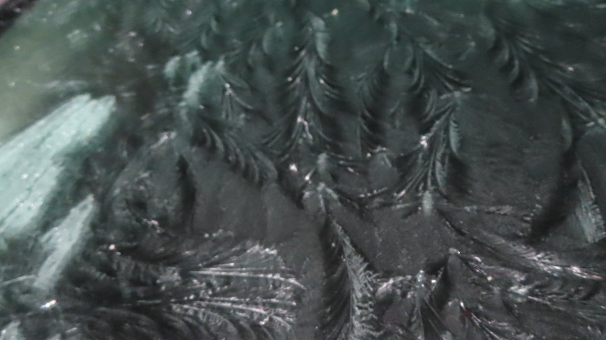 Sharkchef555's tweet image. #GetIntoTheOutThere Montauk NY Long Island 03/01/2023 2am on Atlantic "The End" Windshield as think this defies ICY. 2nd shot close -up. Do not drive!