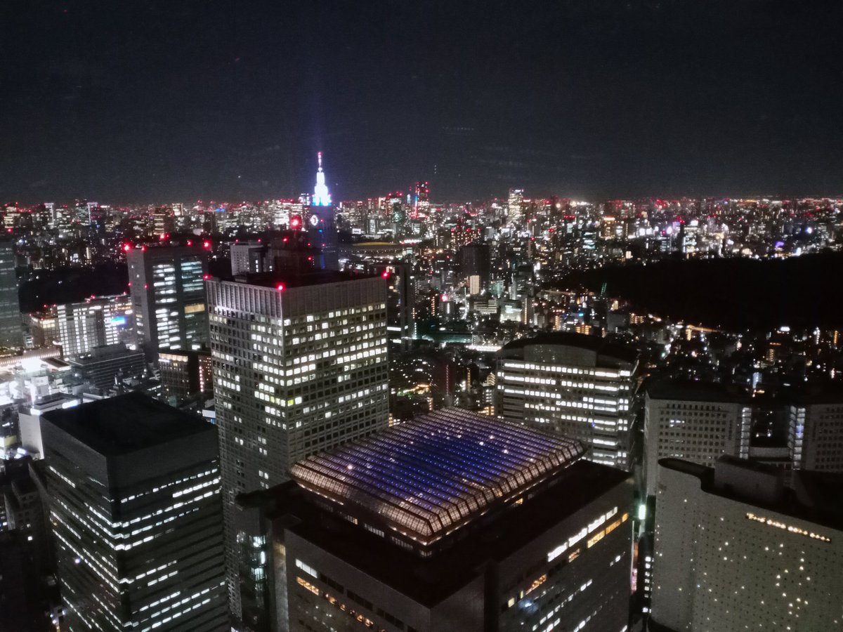 THEpeww's tweet photo. Tokyo night light such the very beautiful view https://t.co/ld9TpZf60Q