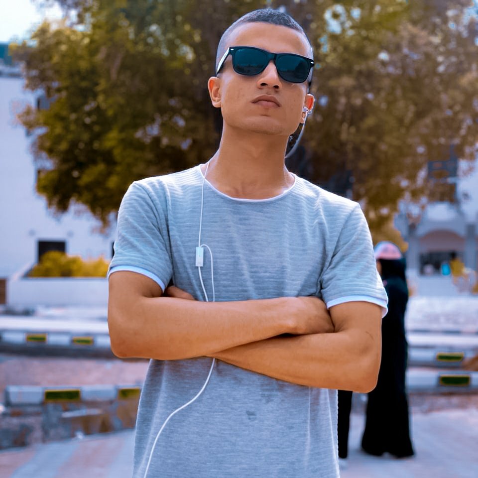 #NewProfilePic
اللهم غيرني حتي تحبني ♥️♥️