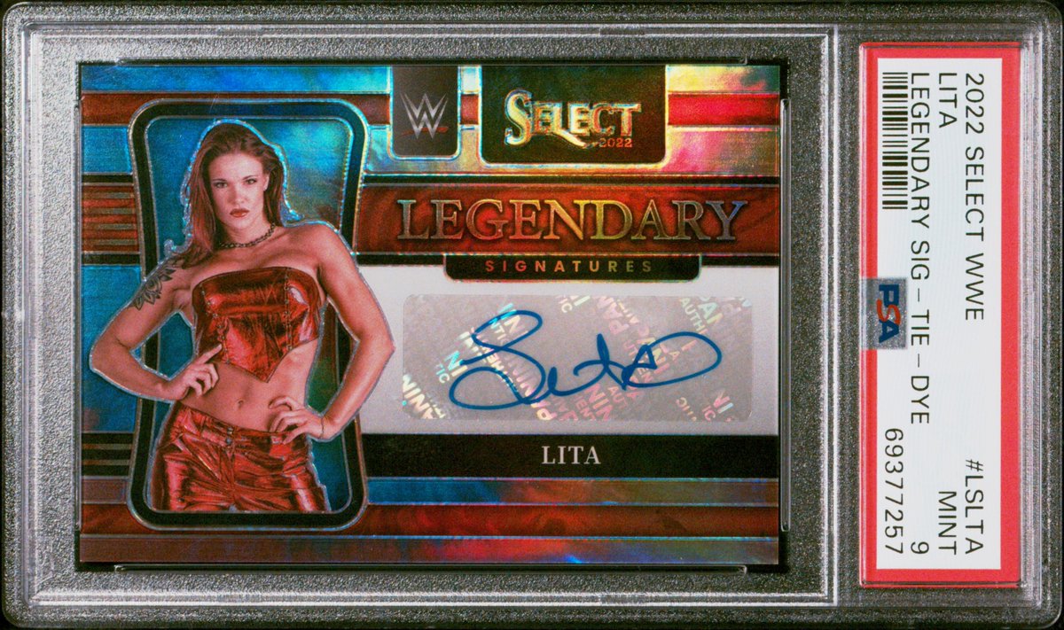 #WrestlingTradingCards #WrestlingCardWednesday #Lita #AmyDumas @WWE @AmyDumas #AndNew #TagTeam #Champions w/ #BeckyLynch #WWERaw @wrestlingcards @CardsWorldwide #WrestlingCards #WomensWrestling #WomensHistoryMonth #WomensMonth #TeamXtreme #TieDye /25 @PaniniAmerica #Select #WWE