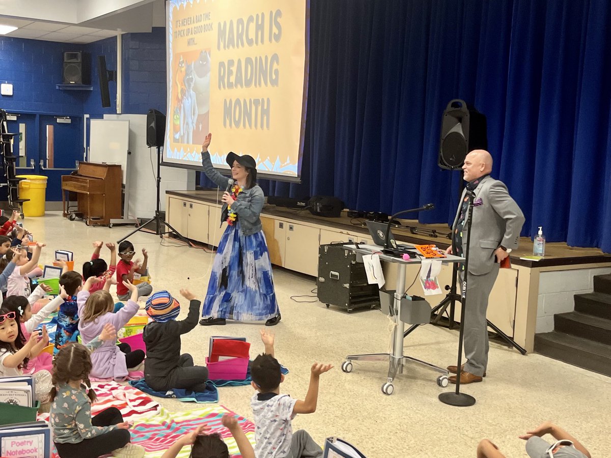 MJansenAD's tweet image. ⁦@RMMachesky⁩ helped ⁦@WassWolves⁩ launch March Is Reading Month at our annual READ IN! Thank you Miss LaRocca for sharing our theme of “It’s Never a Bad Time to Read a Good Book”.