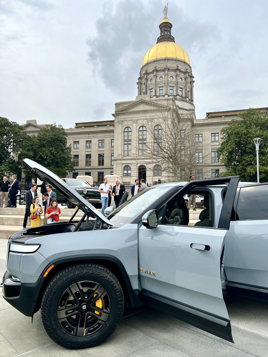 RJScaringe's tweet photo. A great day in Georgia! https://t.co/UvOt8h97fv