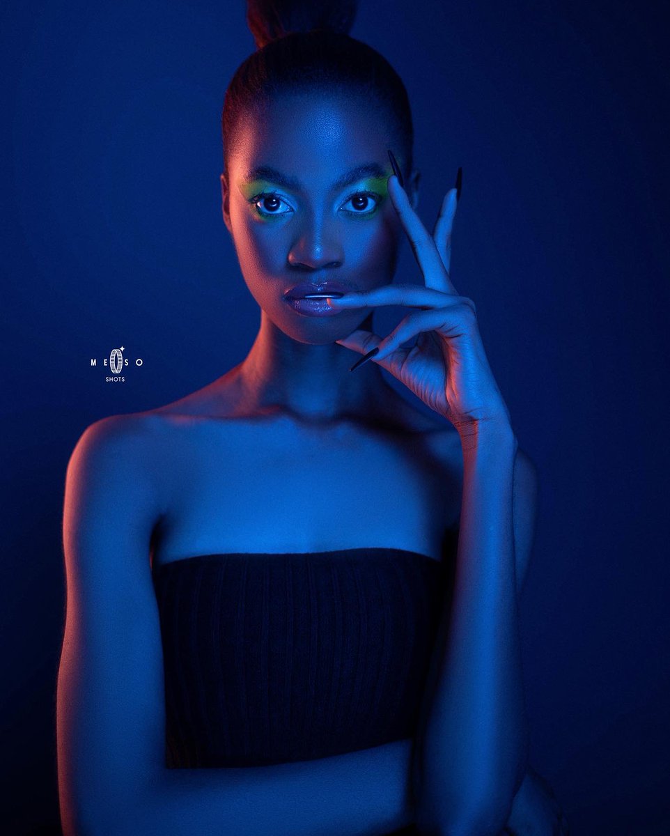 Beth girl @BETHAFRICA 

In photography there are no shadows that can't be illuminated!

2022 edition. #beth #blackmodels
#editorialphotography #makeup #photography