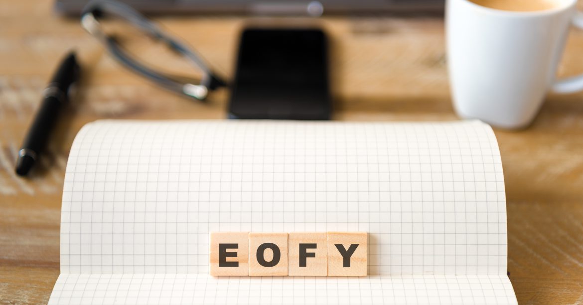 Roboticmarketer's tweet photo. Maximize your profits this #EOFY season with these top marketing tips! 

Elevate your sales game and acquire new customers with a #freshwebsite and irresistible #loyaltyrewards.

More: https://t.co/0ZO1enlUKu

#marketingtips #roboticmarketer #AI #strategy https://t.co/VgWzJELhrI