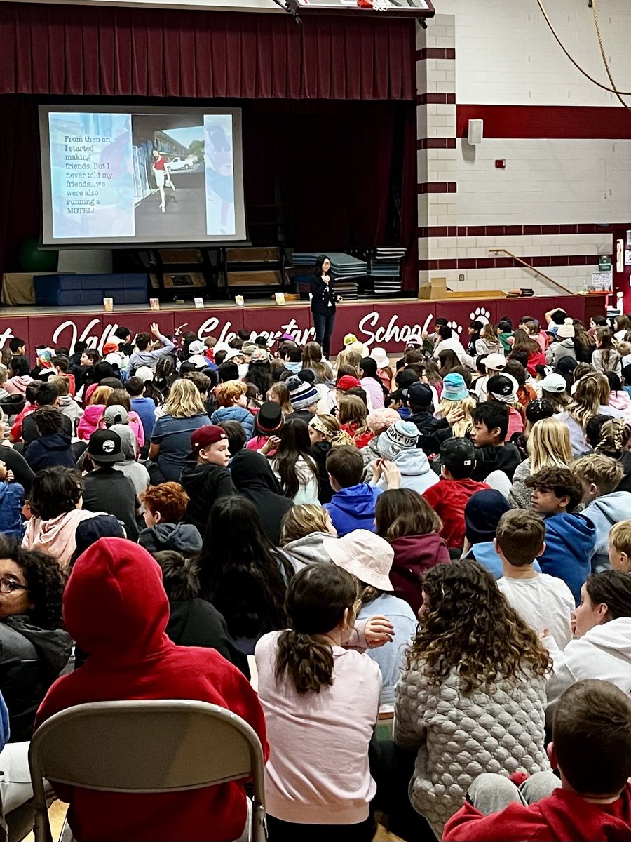 What an honor to have <a href="/kellyyanghk/">Kelly Yang</a> visit our school today! She reminded us to “dream big and believe in our dreams.” It was an awesome day! ♥️📚 #gvfeeling