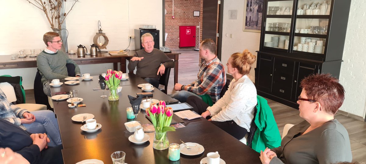 Dennis Heijnen (@dennisheij) on Twitter photo Goed werkbezoek vandaag met @cdamedemblik om aandacht te vragen voor innovaties die helpen bij stikstof reductie en dorpshuizen die worstelen met hoge lasten. <a href="/CDANH/">CDA Noord-Holland</a> wil gedeputeerde landelijke gebied voor leefbaarheid! #verbinding #minderikmeerwij Goed werkbezoek vandaag met @cdamedemblik om aandacht te vragen voor innovaties die helpen bij stikstof reductie en dorpshuizen die worstelen met hoge lasten. <a href="/CDANH/">CDA Noord-Holland</a> wil gedeputeerde landelijke gebied voor leefbaarheid! #verbinding #minderikmeerwij