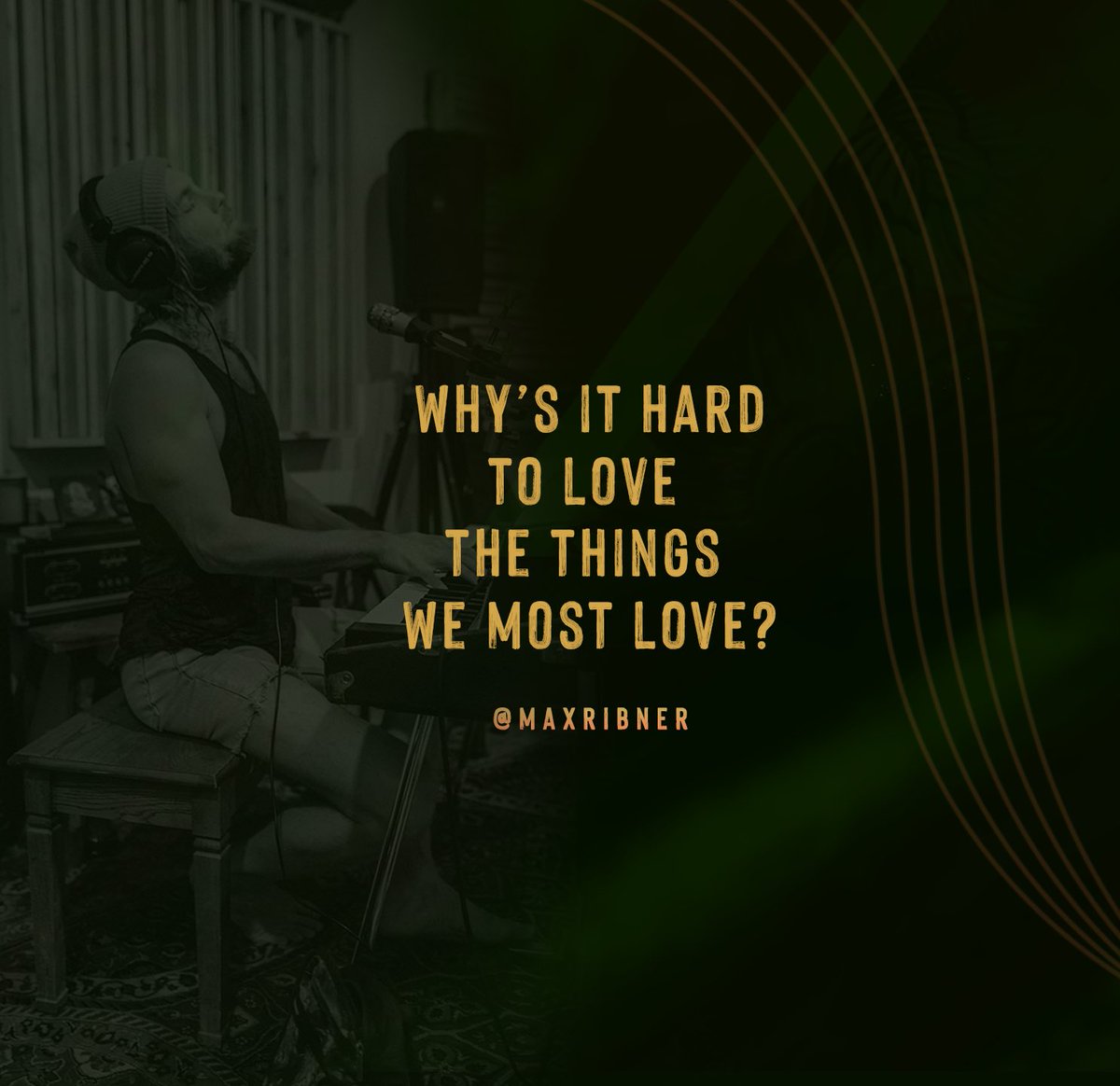 MaxRibner's tweet photo. When we can hold ourself, we can hold anything. 

💜 if you’re vibrating 

🎧👇🏼
https://t.co/IPLBSPyjPo 

#beautifulway #mirror #relationships #keepgoing #selfcare https://t.co/4tDPzWpynB