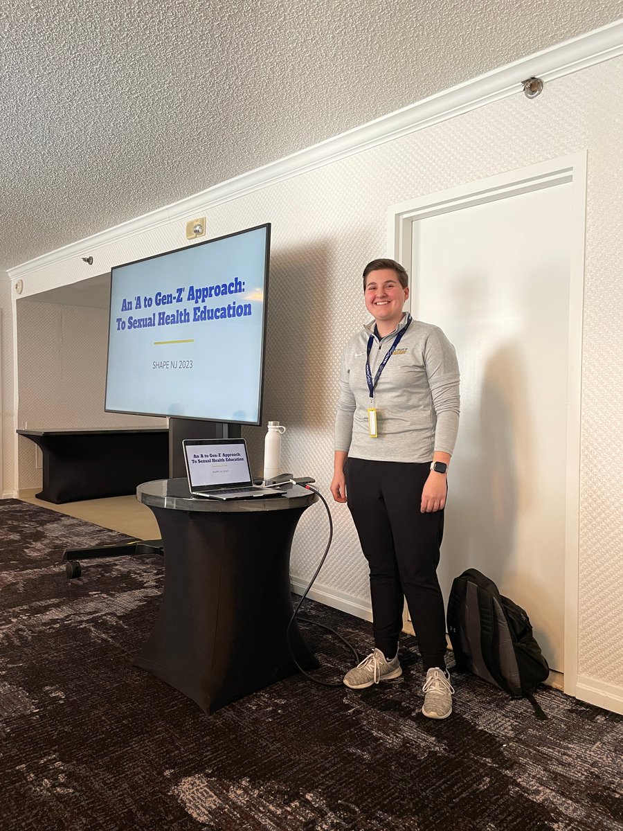 @TCNJ_HPET undergraduate student, Brianna Dunmeyer representing at SHAPE NJ. Way to go, Bri!