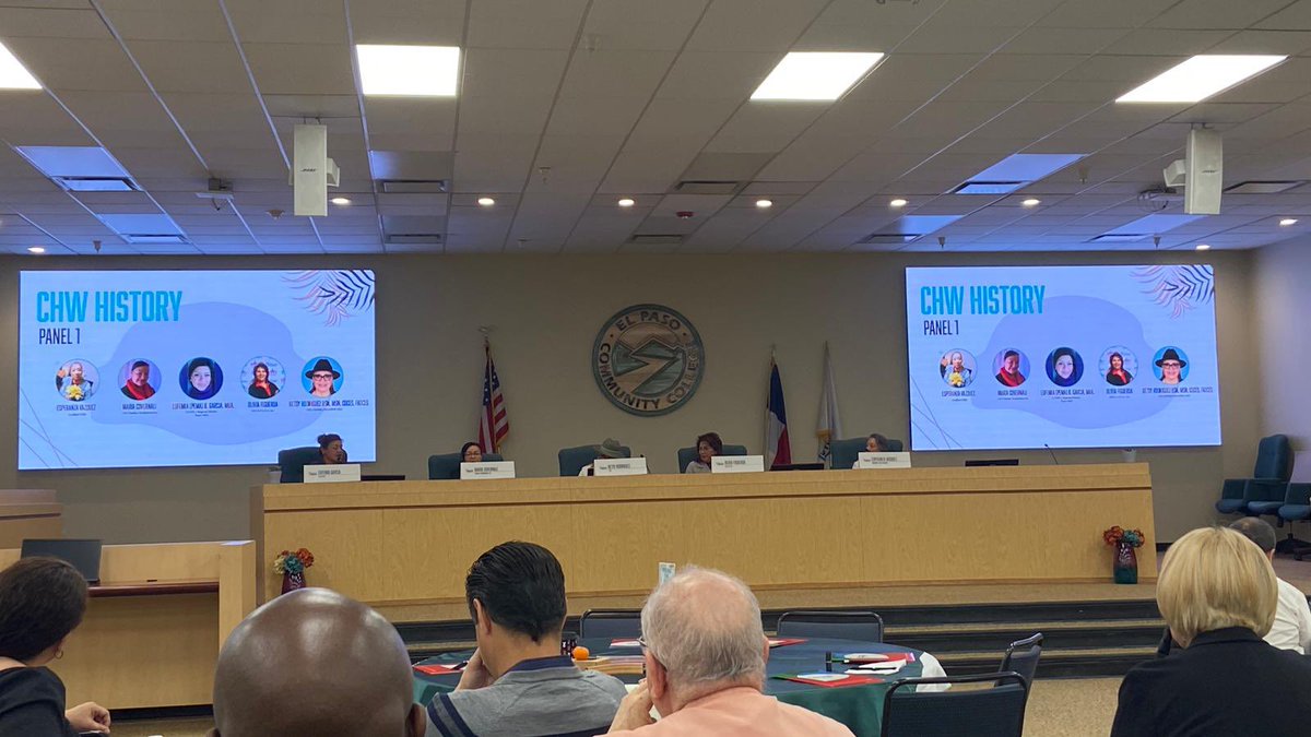 ConsulmexElPaso's tweet photo. El área de #AsuntosComunitarios asistió al evento #PavingThePath organizado por @ProjectVIDAEP, en el cual se revisaron estrategias y programas nacionales de “#CommunityHealthWorkers”, contando con expertos en temas como trabajo social, comunidad fronteriza y fuerza laboral. https://t.co/UOrAj1R9An