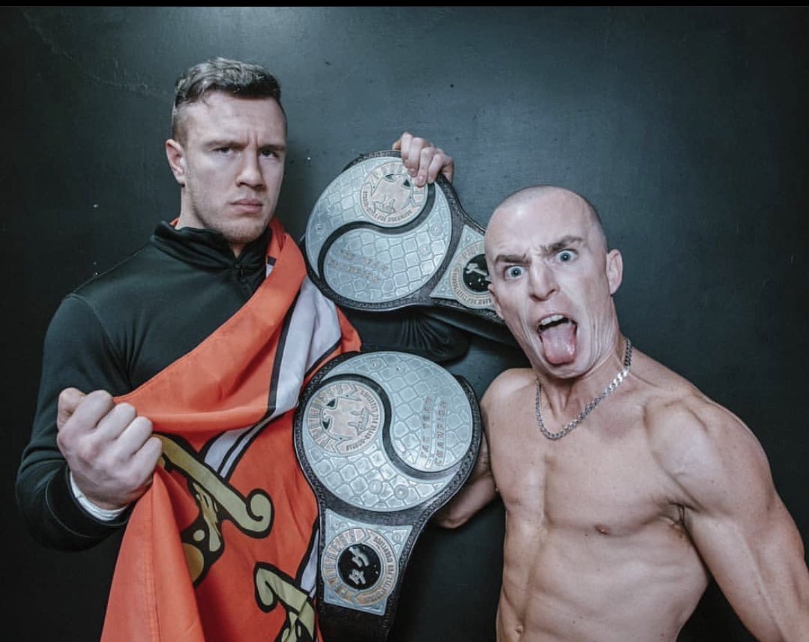 lozwresx's tweet image. @ThisIs_Progress BRING BACK THE SWORDS OF ESSEX I DEMAND IT.  #bringbacktheswordsofessex @WillOspreay @TheRobbo_720