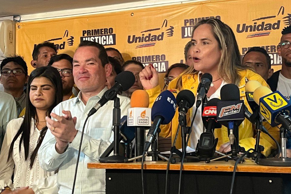 TalCual tweet media