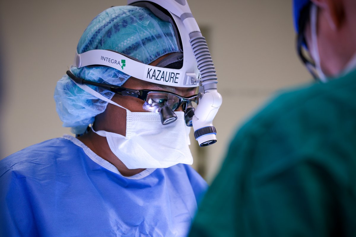 DukeSurgery's tweet photo. More than a million Americans >65 suffer w/primary hyperparathyroidism, but the condition is vastly misdiagnosed. Read a patient's experience w/PHPT &amp; how the research of Hadiza Kazaure, MD, may improve diagnoses in the future. https://t.co/mq4aRC7R32 @DukeHealth | @DukeMedSchool https://t.co/KcZrRZsHem