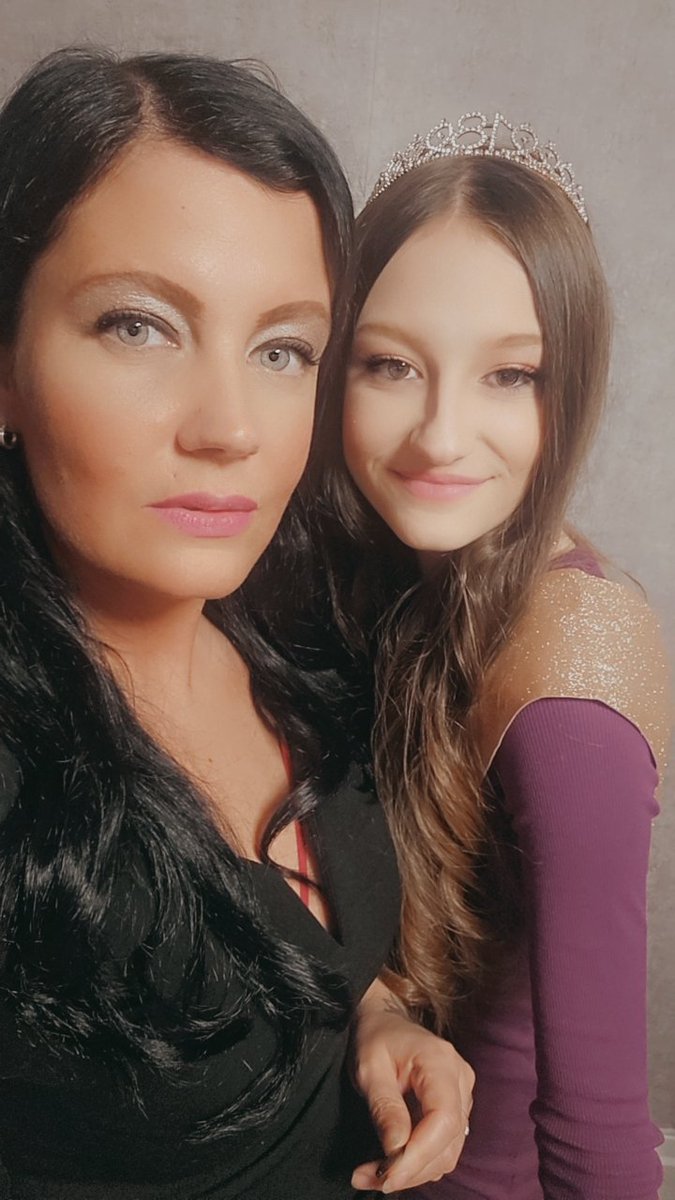 Wie die Zeit vergeht 🙈♥️ <a href="/secret_liah/">𝓖𝓸𝓭𝓭𝓮𝓼𝓼𝓛𝓲𝓪𝓱💸</a> 
#mybabygirl 👑