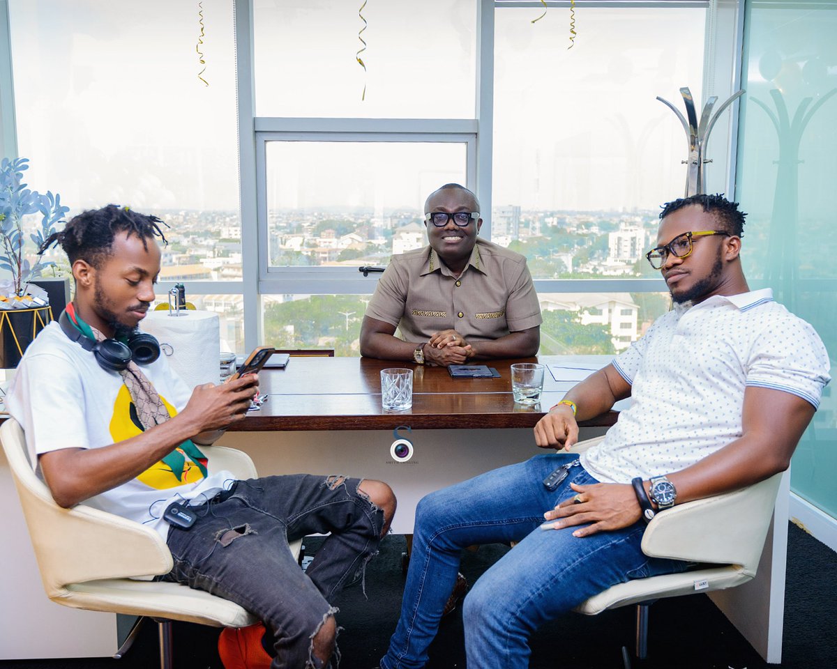 Happy birthday, King 👑 Bolas💥✌🏽
Age with more Wisdom and a long life, Bro❤️ <a href="/TheRealBolaRay/">Bola Ray</a> 
.
.
Photographed by📸: <a href="/smith_imaging/">Smith Imaging</a> 
#smithimaging #celebrityphotographer 

Cc
<a href="/serwaaamihere/">Serwaa Amihere</a> 
<a href="/okfrimpong/">Richard NanaFrimpong</a> 
<a href="/as/">𝅙</a>.ave 
@ukinghanahc 
<a href="/abeikusantana/">AbeikuSantana</a> 
<a href="/ghonetv/">GHOne TV</a> 

#bola #birthday
