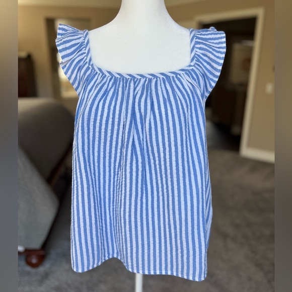 Kodymayknits's tweet photo. So good I had to share! Check out all the items I'm loving on @Poshmarkapp from @BrandiK31325192 #poshmark #fashion #style #shopmycloset #vineyardvines #puma #lululemonathletica: https://t.co/rWa5gk6Oib https://t.co/3AKsZzEHVh