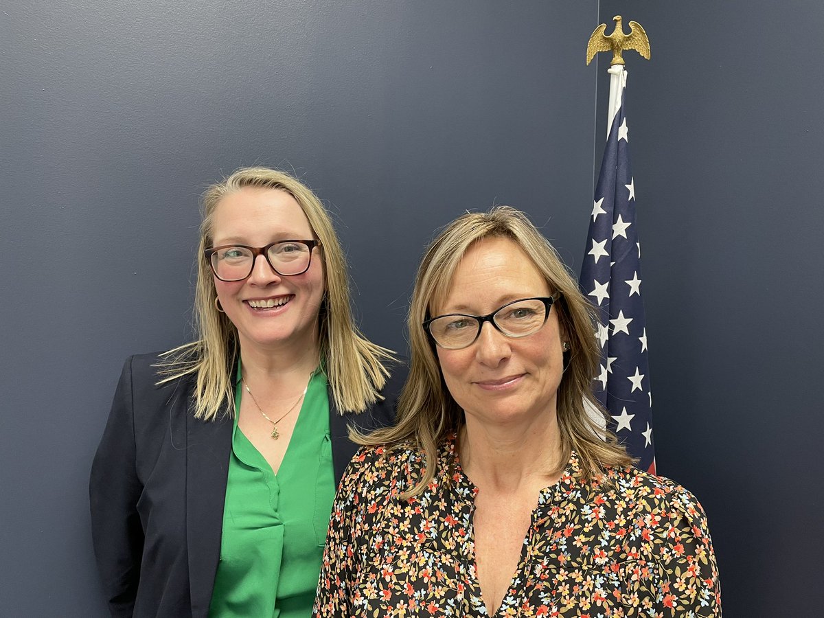 Thank you to <a href="/hollyshouse/">Holly's House</a> for an important presentation on Child Welfare Laws to Evansville Bar Association and Foundation members today. FSO Legal attorney Jamie Dameron helped organize and host the event.