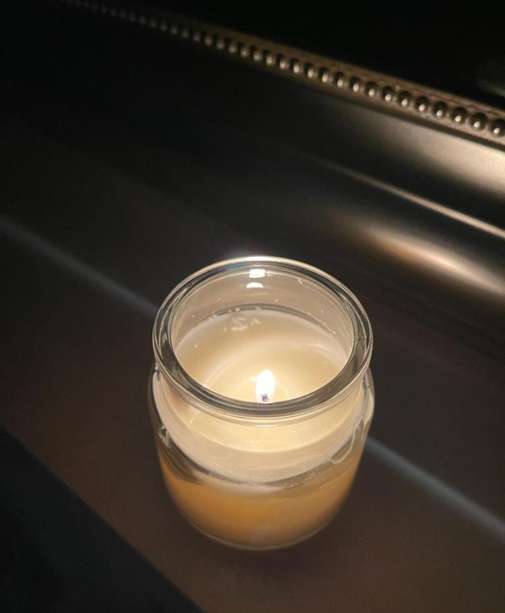 Laura Smith tweet media