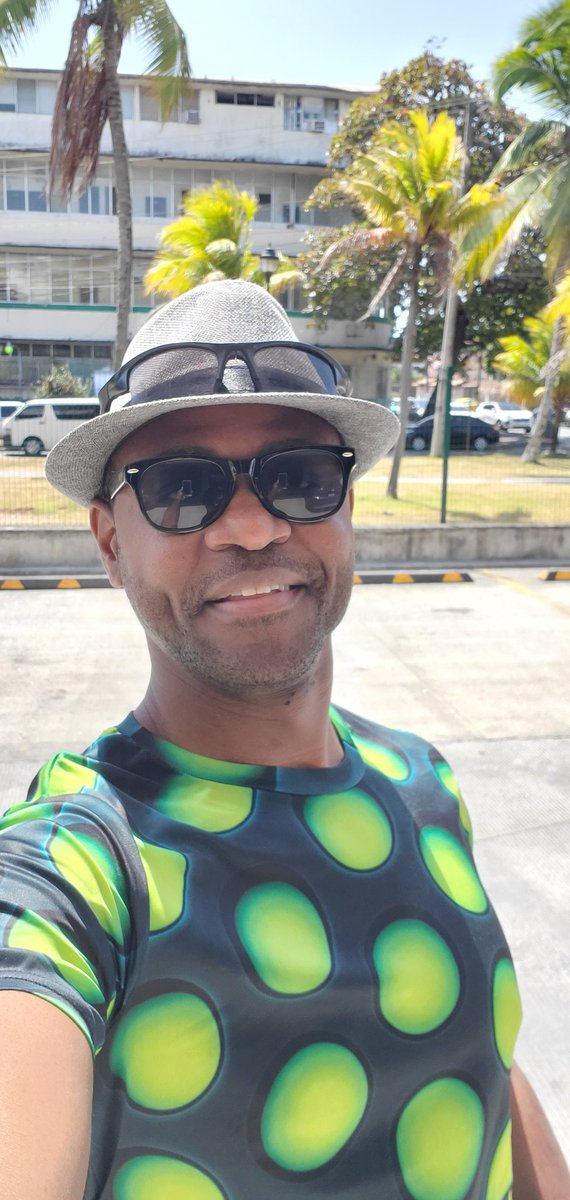 pamphileps's tweet photo. Under the sun of Colon, Panama 😎🌞 https://t.co/AdWljbHfS8