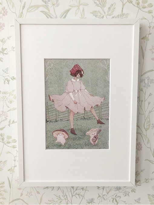 I now have a few small art prints on Etsy! 