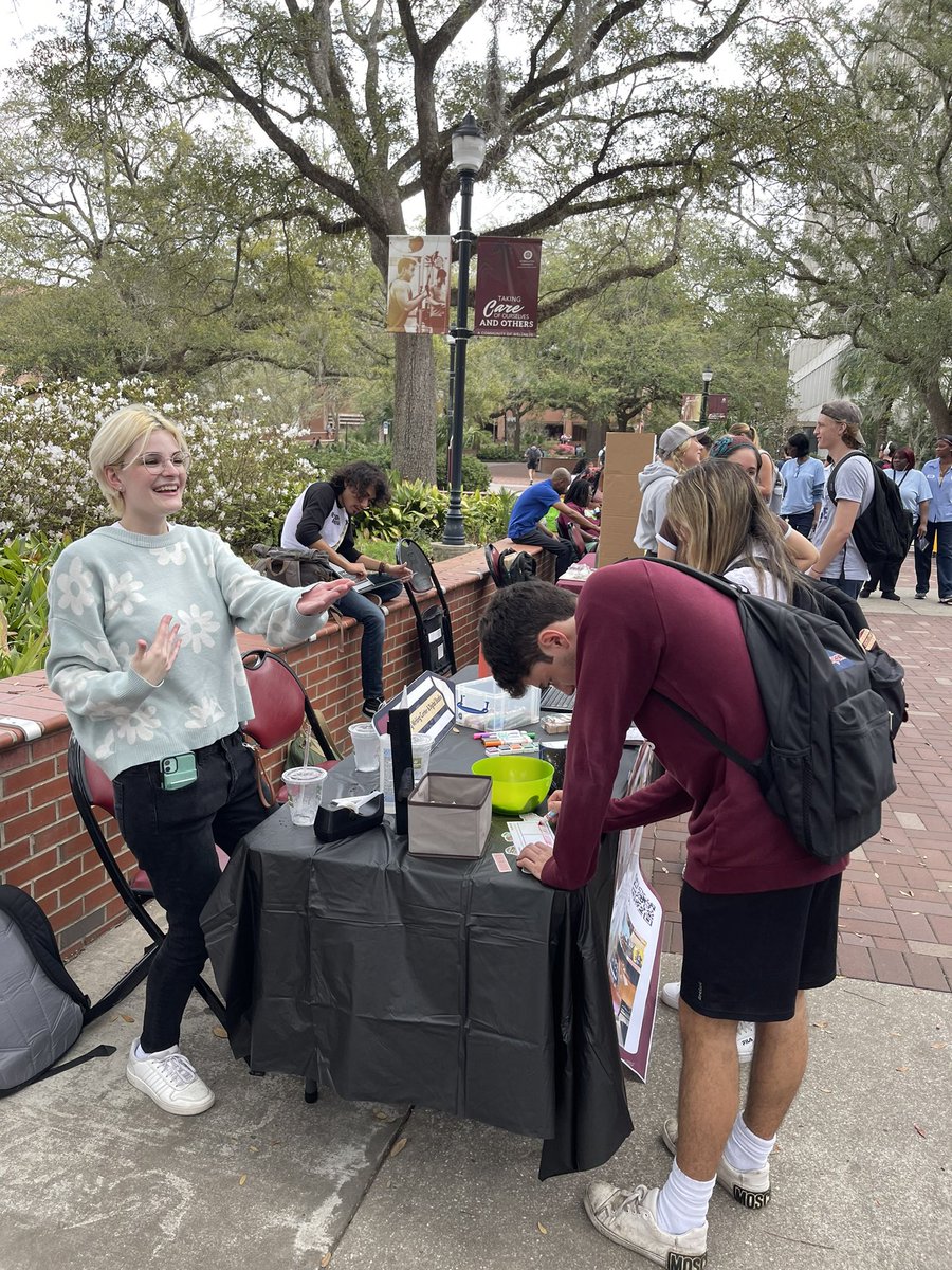 FSURWC's tweet photo. Our first Market Wednesday was a hit! #FSU #FSUMW https://t.co/xkMyNPrrL1