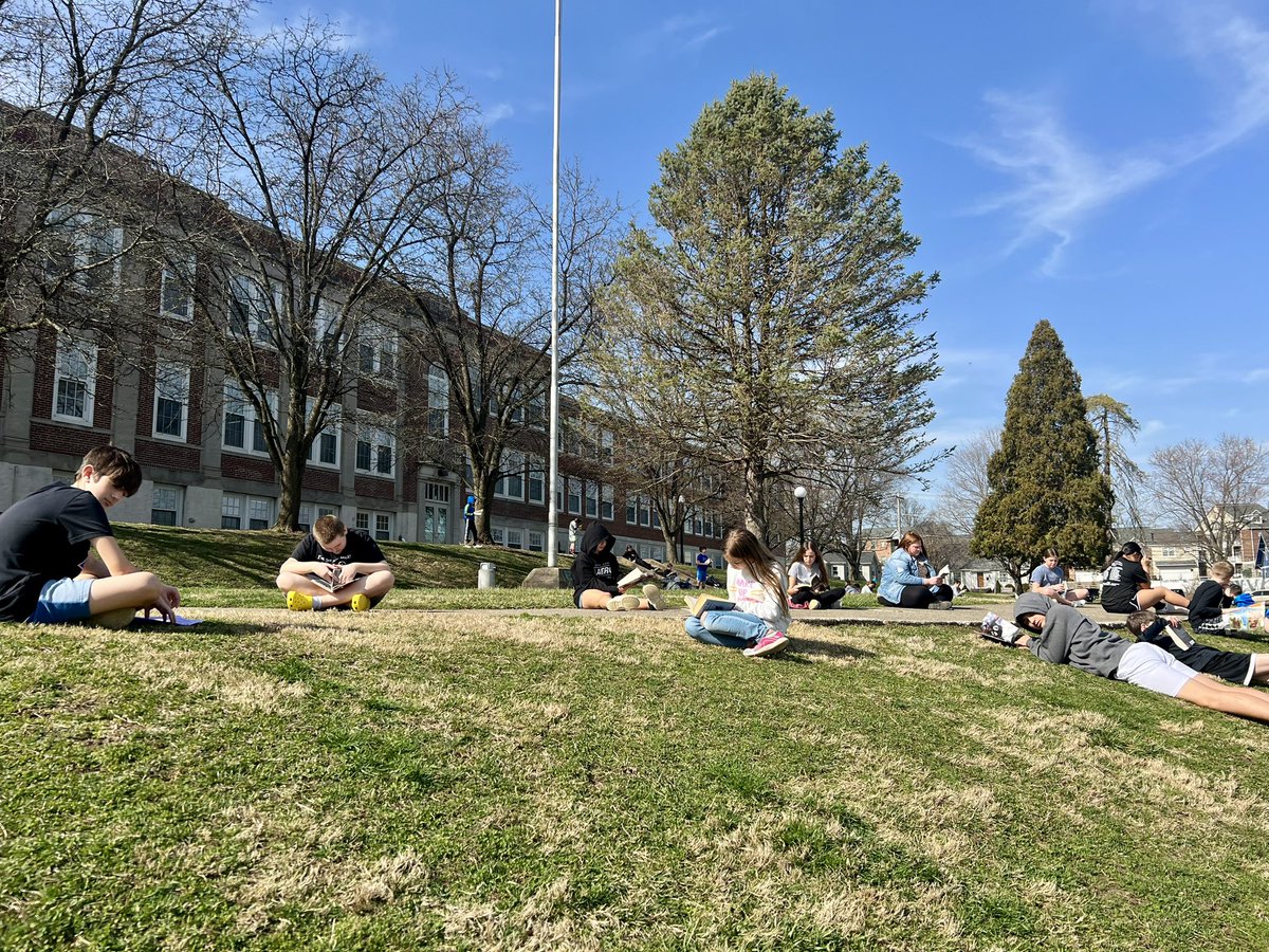 Andrea Conover tweet media