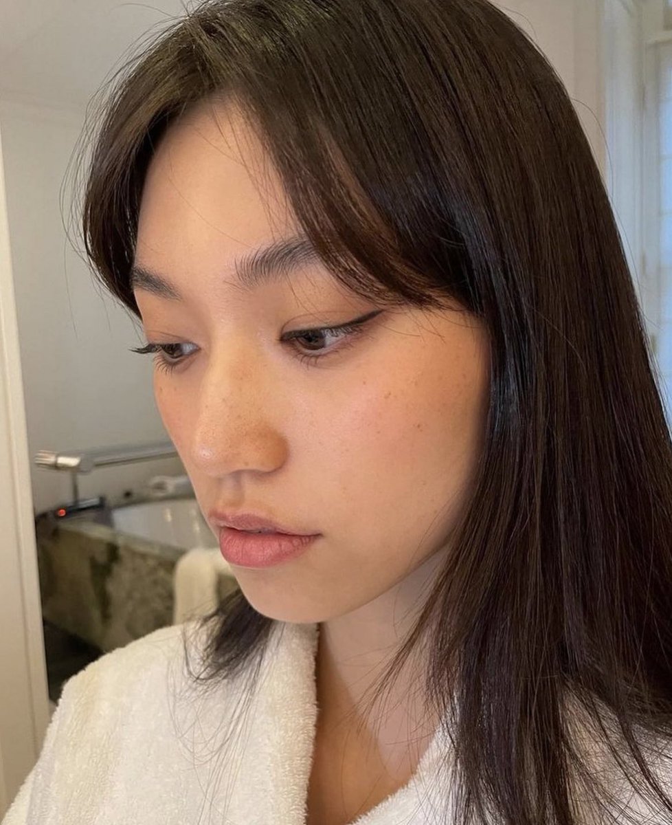 StanWeKiMeKi on Twitter "RT doyeonfile face card never declines MY GOD"