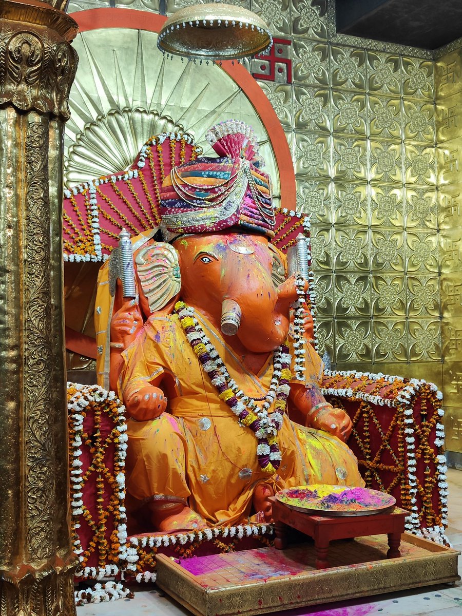 DivyaSRana's tweet photo. होली है। जय गणेश।
#colorsofrajasthan
#Holi2023
#divyasthan
#ganesh https://t.co/5gdxsnIKzQ