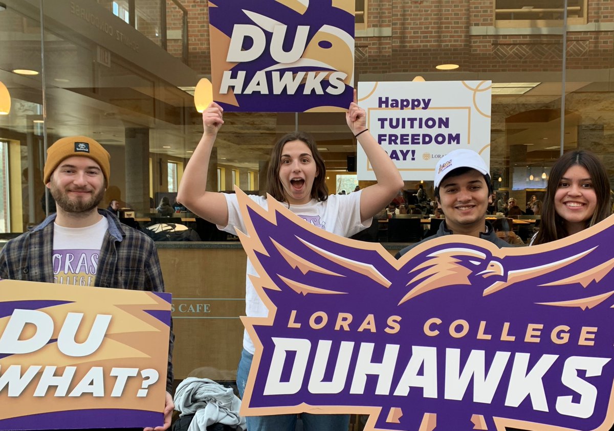 Life at Loras tweet media