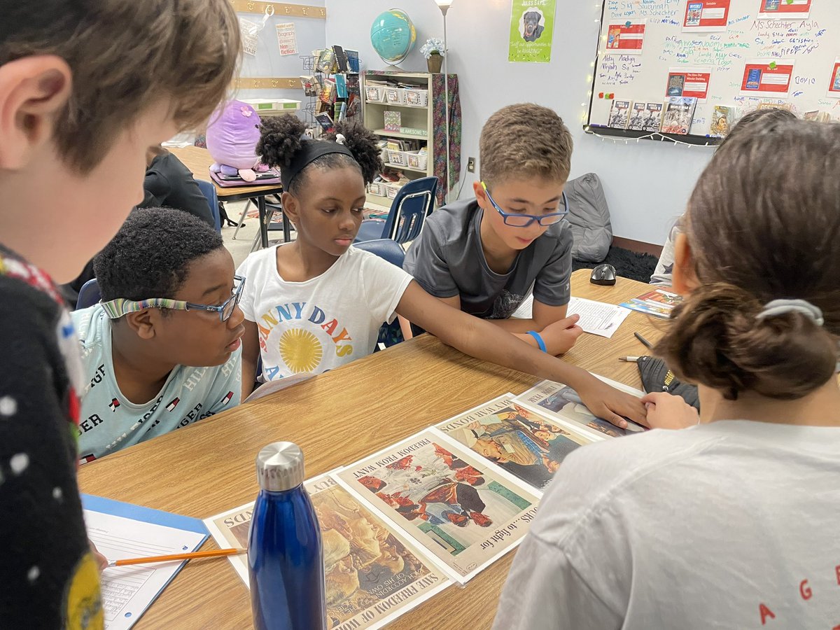 Mrs. Schechter tweet media