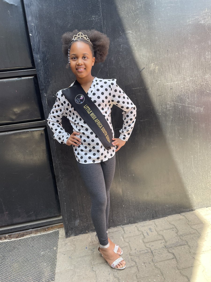RitahSamantha's tweet photo. May this New Month bring abundant blessings upon each one! 
Little Miss Africa! South Sudan to the world 🇸🇸♥️
Let’s keep voting 👇👇
https://t.co/qAcrppiruN

#acrownwithapurpose #littlemissafricasouthsudan #SouthSudan #ChildrenWithAVision #SSOT https://t.co/s2fxa60Cza