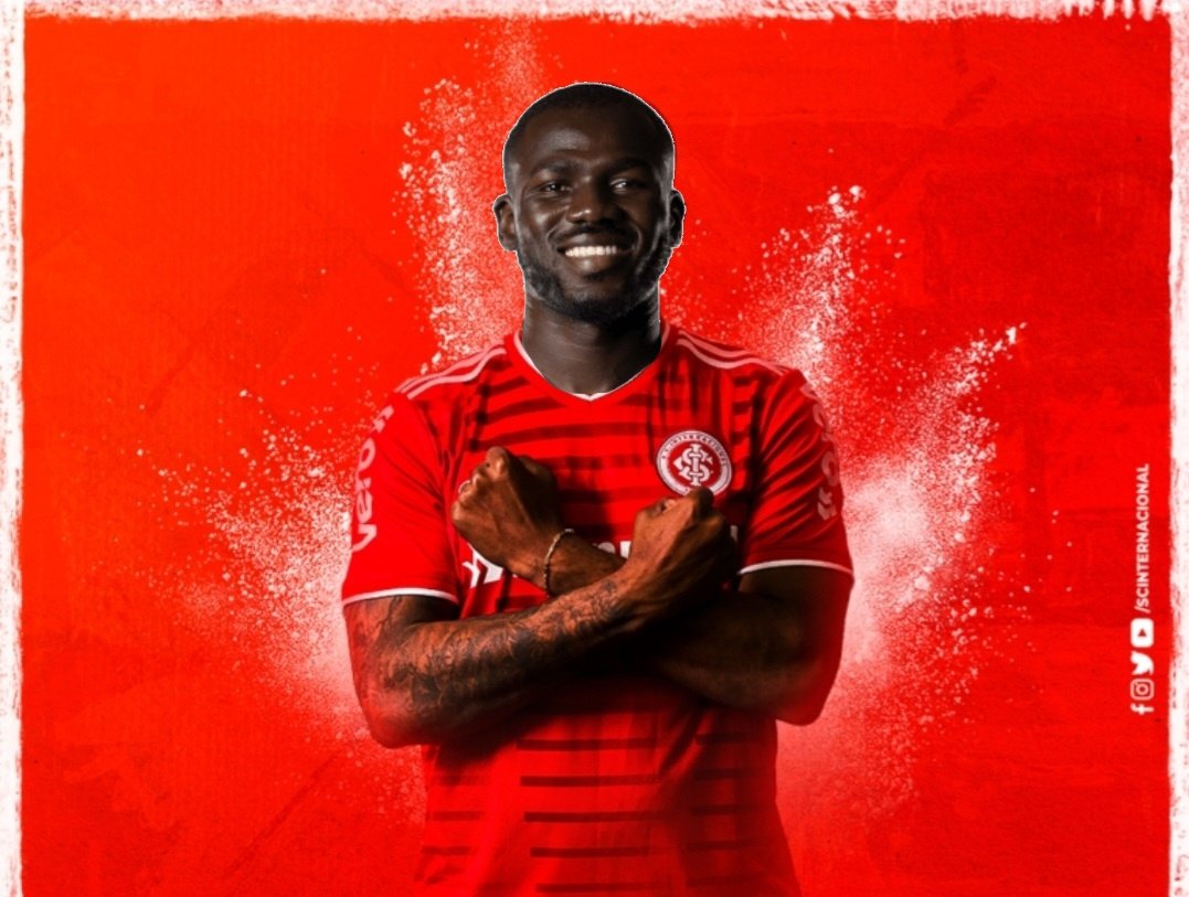 interOSMvastt's tweet photo. KALIDOU KOULIBALY É DO INTERNACIONAL
O zagueiro senegalês de 31 anos chega do chelsea pra ser o xerife da zaga colorada
#ClubeDoPovo https://t.co/dCLjafYBVY