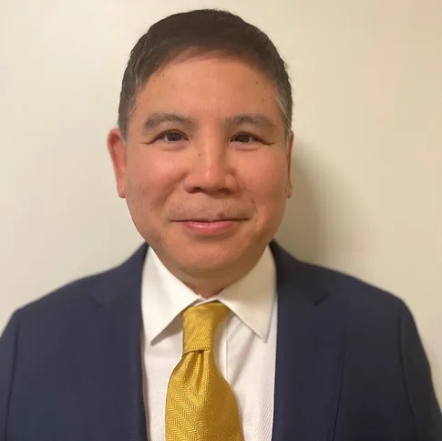 FaceyMedical's tweet photo. Congratulations to Facey physician Chris Avelino, M.D., who was nominated for the 2023 Santa Clarita Valley Man of The Year by the @SCVSeniorCenter! https://t.co/1RQCsiR5Ww https://t.co/hJuW8OHakC