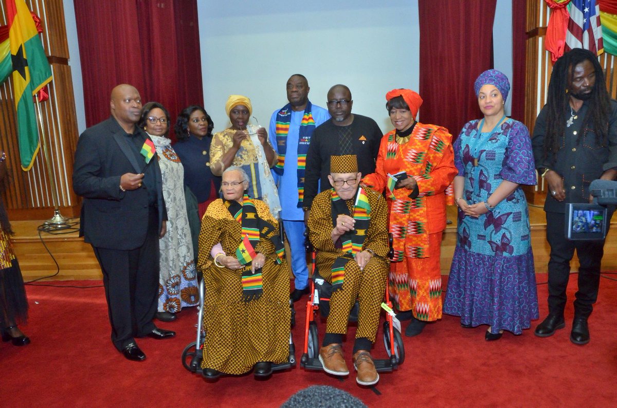 ghanatourismGTA's tweet photo. A citizenship ceremony was held today for 2 of the 3 last-known living survivors of the Tulsa Race Massacre. Viola Fletcher (108yrs) &amp; Van Ellis (101yrs) received their Ghanaian citizenship at a solemn ceremony held by the @ghanatourismGTA &amp;  @MOTACGhana at the @GhanaEmbassy_DC https://t.co/raN5wbanR5