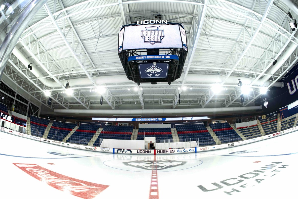 sportsvideo's tweet image. In the middle of the season  @UConnHuskies ice hockey teams are upgrading to their new Toscano Family Ice Forum.

Equipped with new LED boards, a centralized production hub and revamped digital technology, the Huskies are ready to skate.